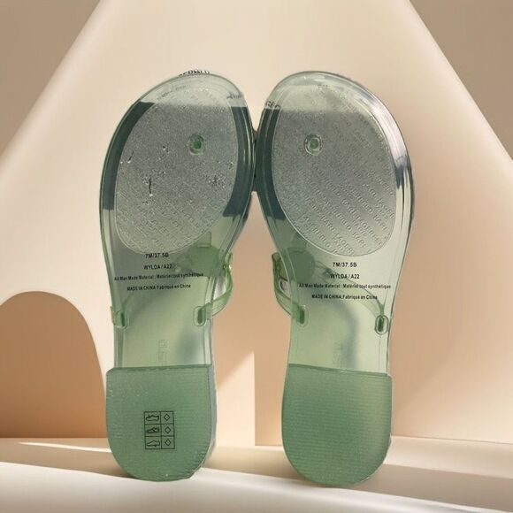 Karl Lagerfeld Sandals  NIB Mint Color Transparent Thong Sandal Size 7 - Picture 4 of 8